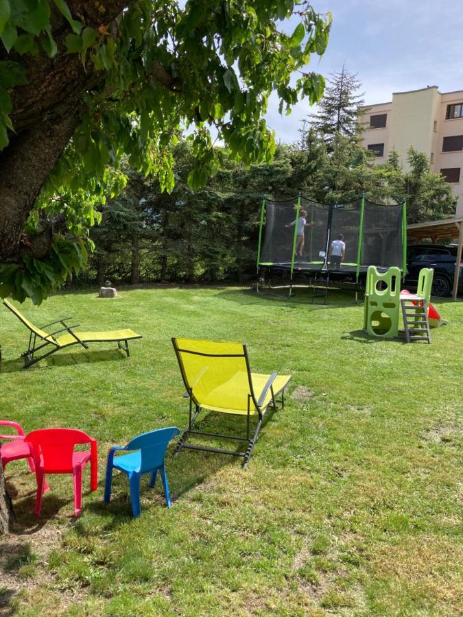 Apartment La Durance Et L'helpe *